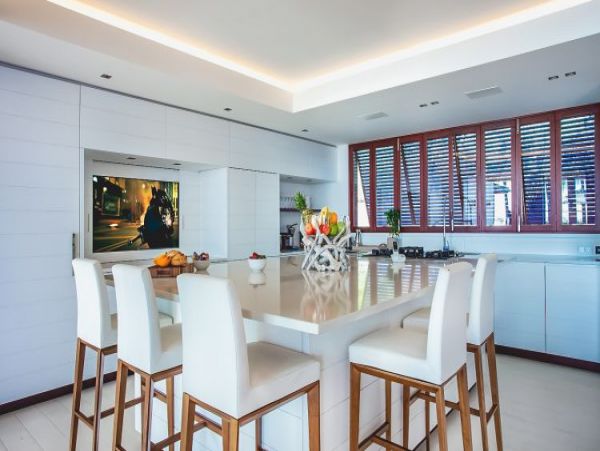 St. Barts Home 965390