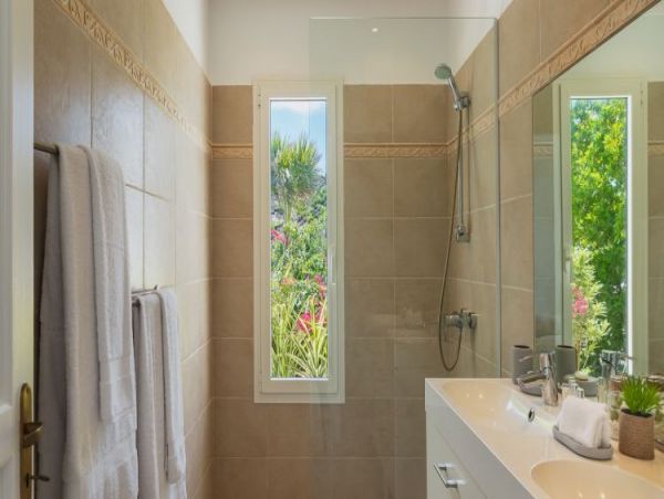 St. Barts Home 965391
