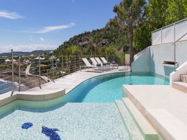St. Barts Home 965391