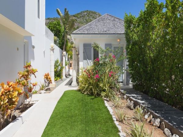 St. Barts Home 965391