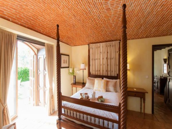 St. Barts Home 965394