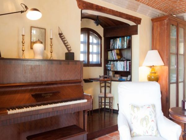 St. Barts Home 965394