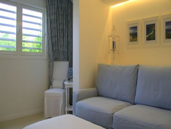 St. Barts Home 965395