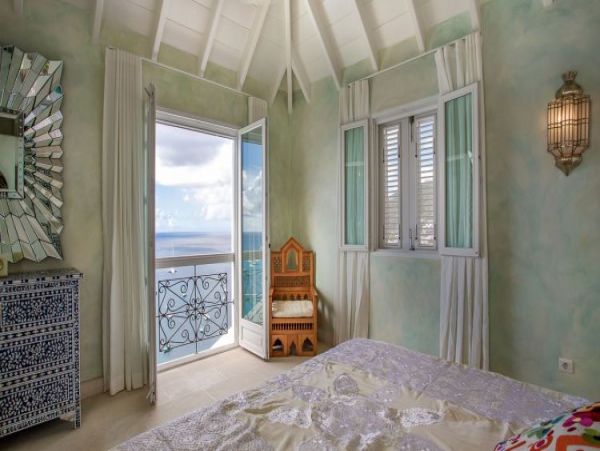St. Barts Home 965397
