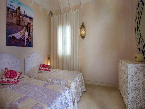 St. Barts Home 965397