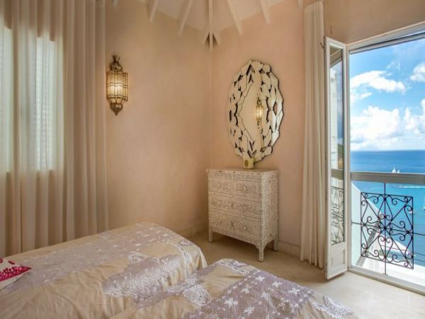 St. Barts Home 965397