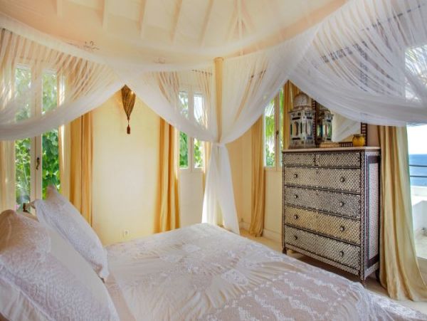 St. Barts Home 965397