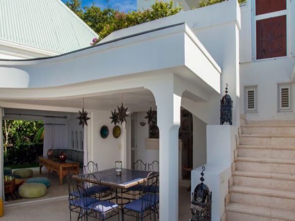 St. Barts Home 965397