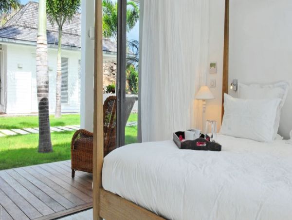 St. Barts Home 965398
