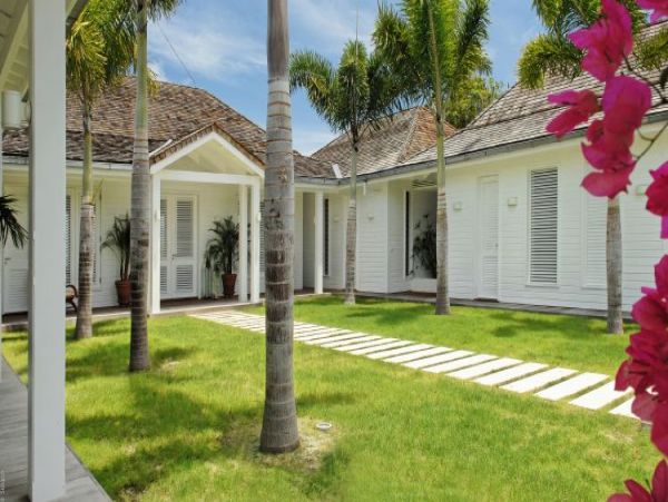 St. Barts Home 965398