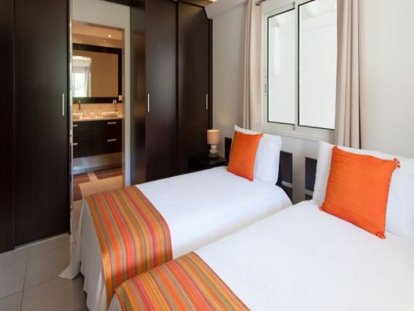 St. Barts Home 965399