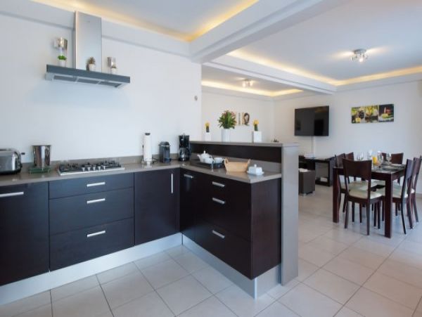 St. Barts Home 965399