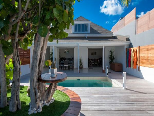 St. Barts Home 965399
