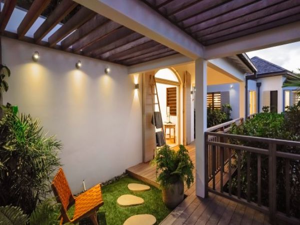 St. Barts Home 965400