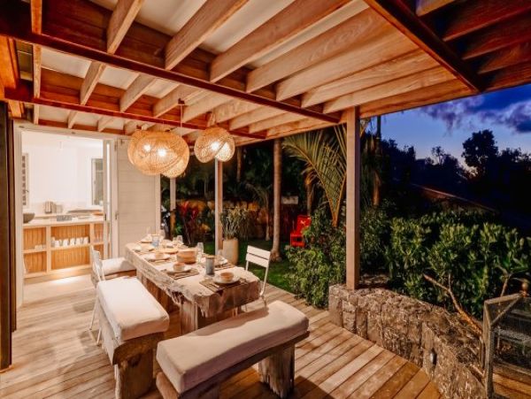 St. Barts Home 965400