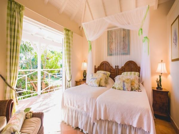 St. Barts Home 965401