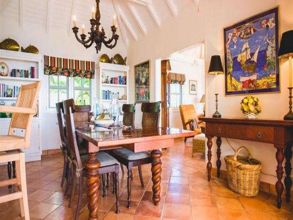 St. Barts Home 965401