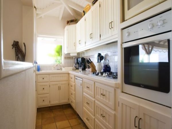 St. Barts Home 965401