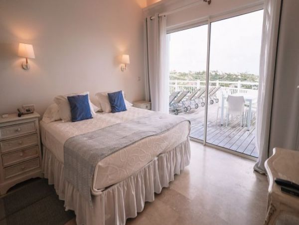 St. Barts Home 965402