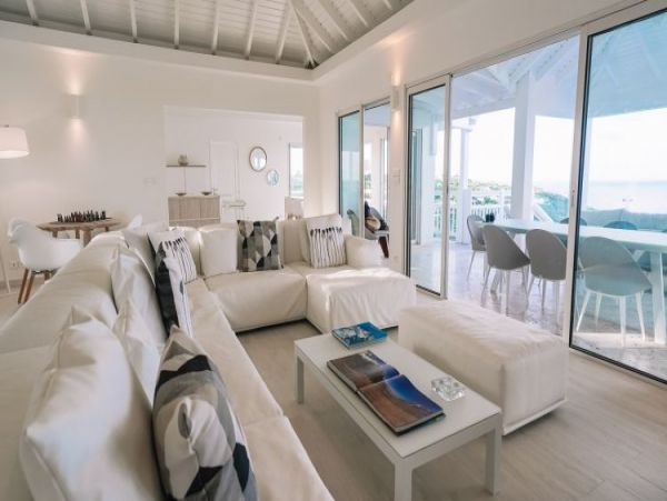 St. Barts Home 965402