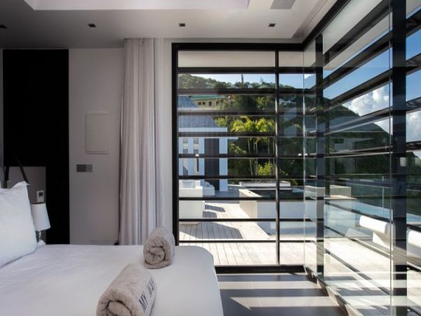 St. Barts Home 965403