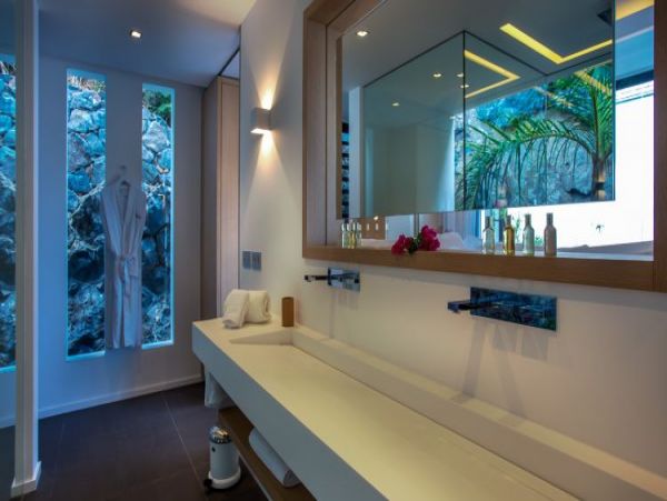 St. Barts Home 965403