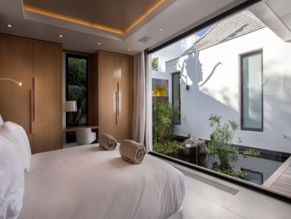 St. Barts Home 965403