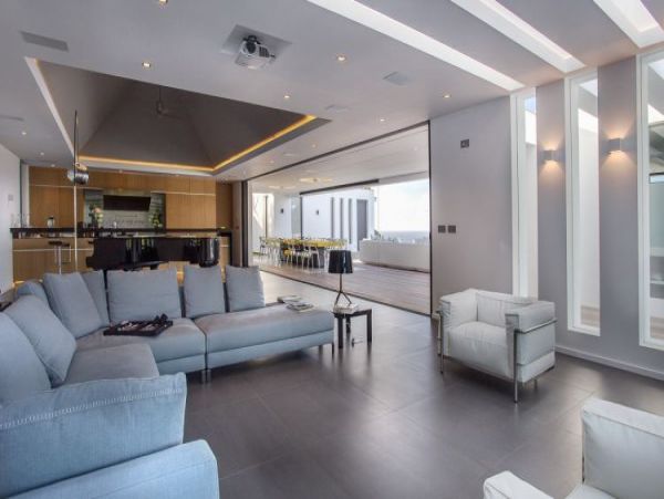 St. Barts Home 965403