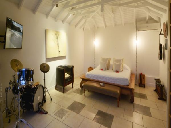 St. Barts Home 965404