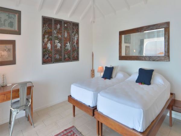 St. Barts Home 965404