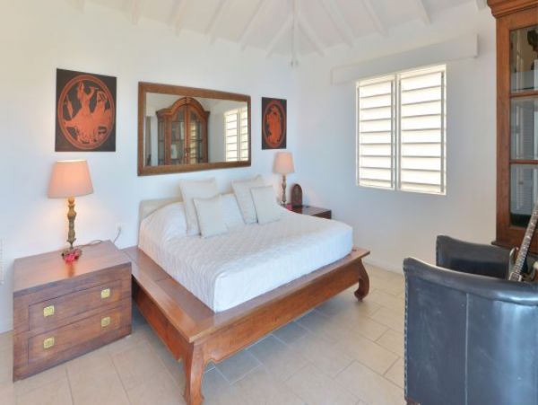 St. Barts Home 965404