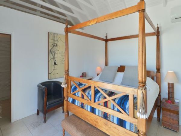 St. Barts Home 965404