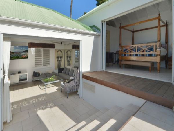 St. Barts Home 965404