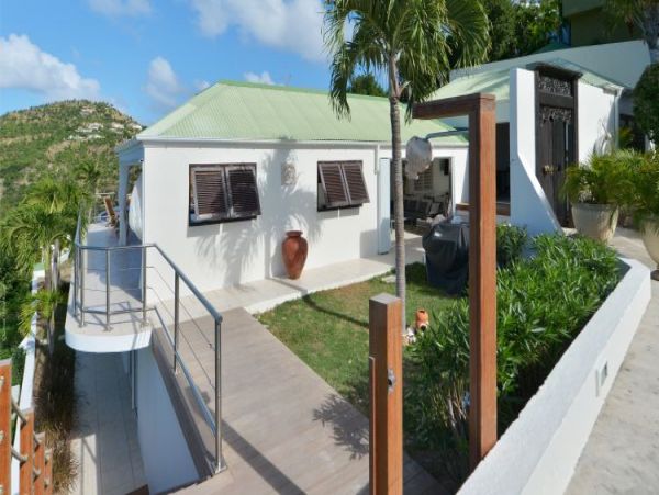 St. Barts Home 965404