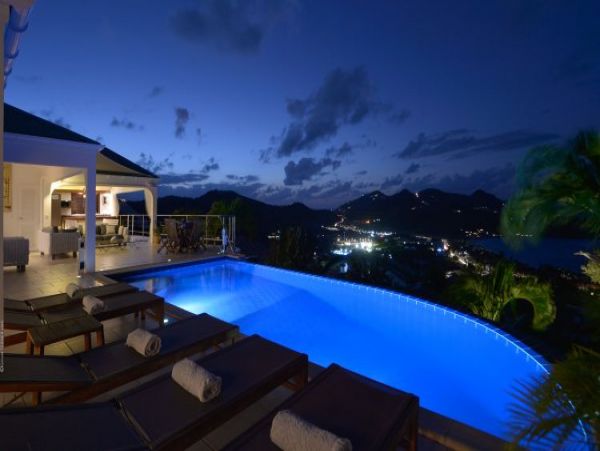 St. Barts Home 965404