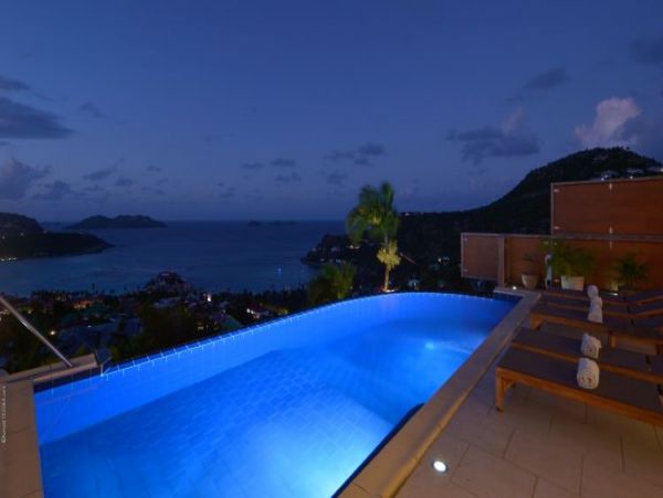 St. Barts Home 965404