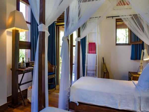 St. Barts Home 965405
