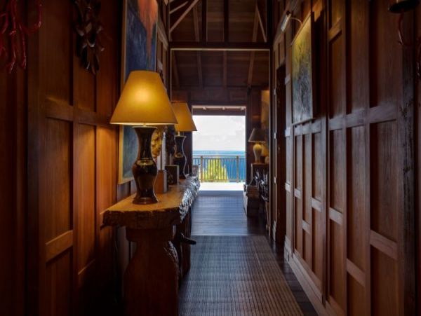 St. Barts Home 965405