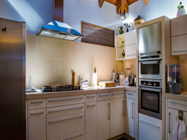 St. Barts Home 965405