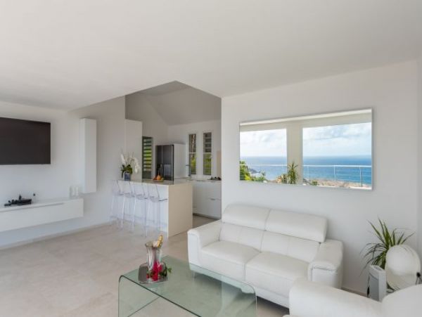 St. Barts Home 965406