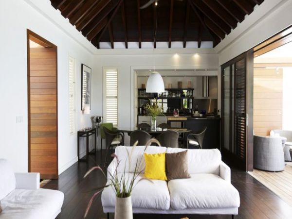 St. Barts Home 965407