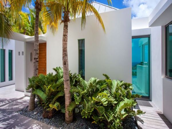 St. Barts Home 965408