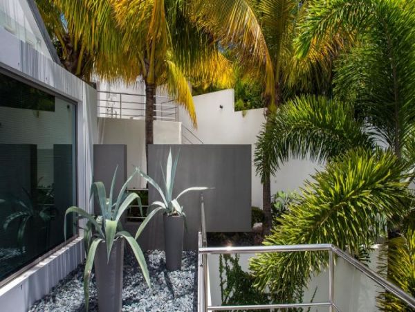 St. Barts Home 965408