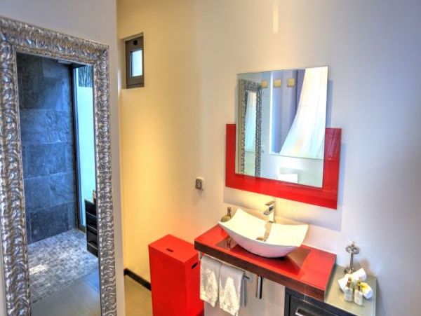 St. Barts Home 965409