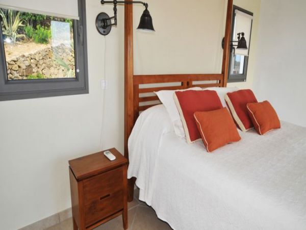 St. Barts Home 965410