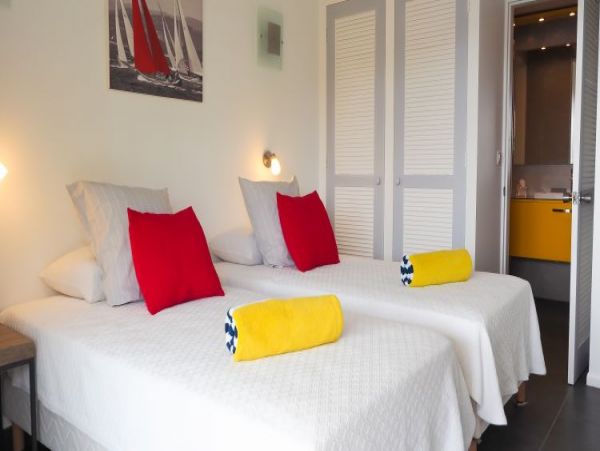 St. Barts Home 965411