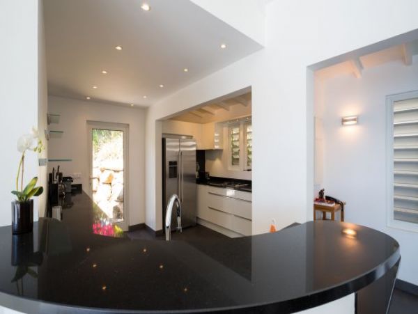 St. Barts Home 965411