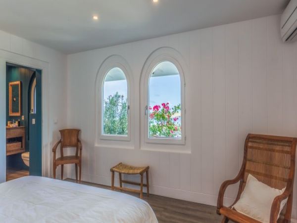 St. Barts Home 965413