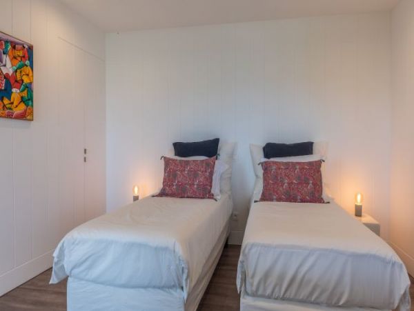St. Barts Home 965413