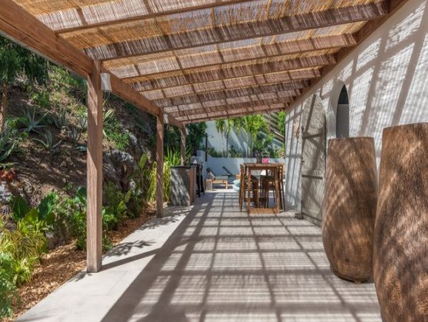 St. Barts Home 965413